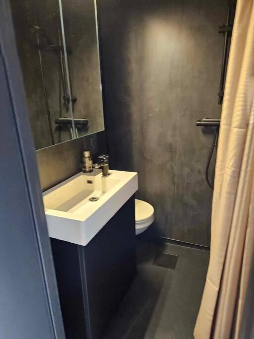 A Cheaper Option To Hotel オーレスン エクステリア 写真
